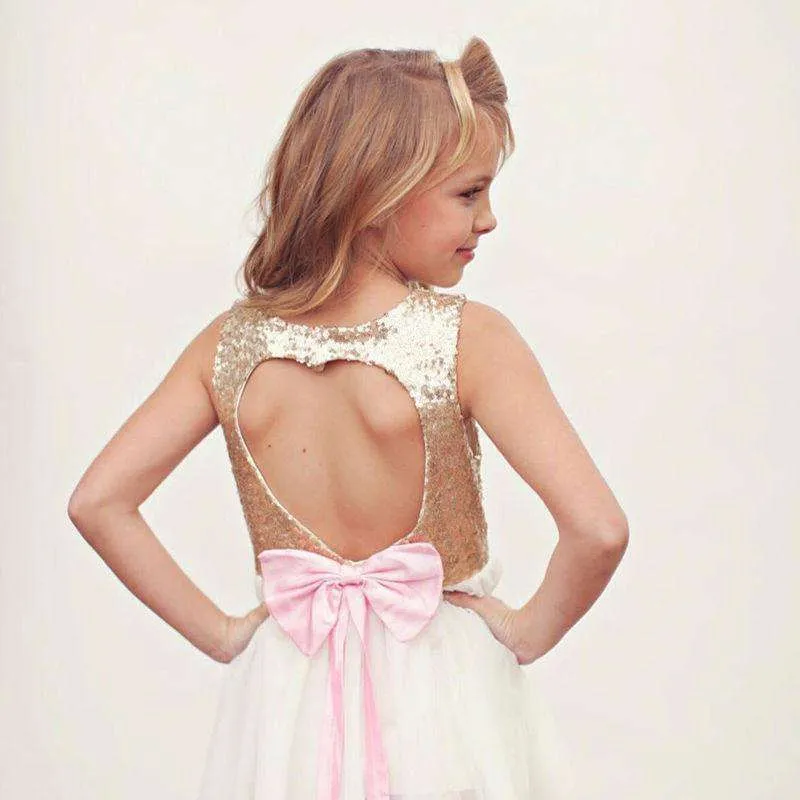 Bow Heart Hollow Back Gown 90