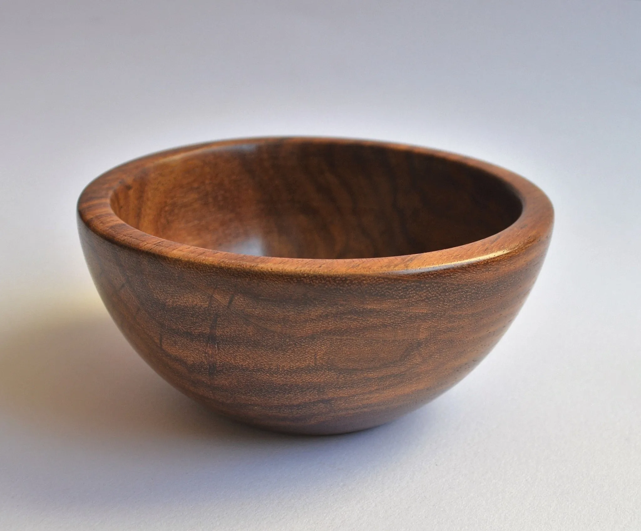 Hand-turned noodle / soup bowl