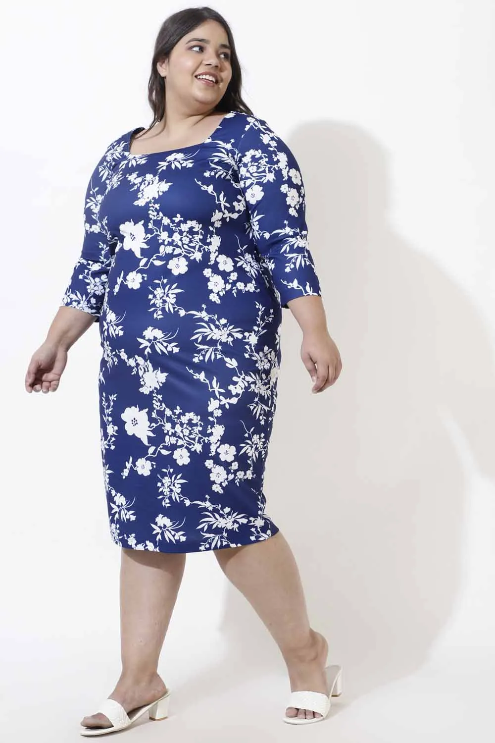 Plus Size Navy Floral Bodycon Dress